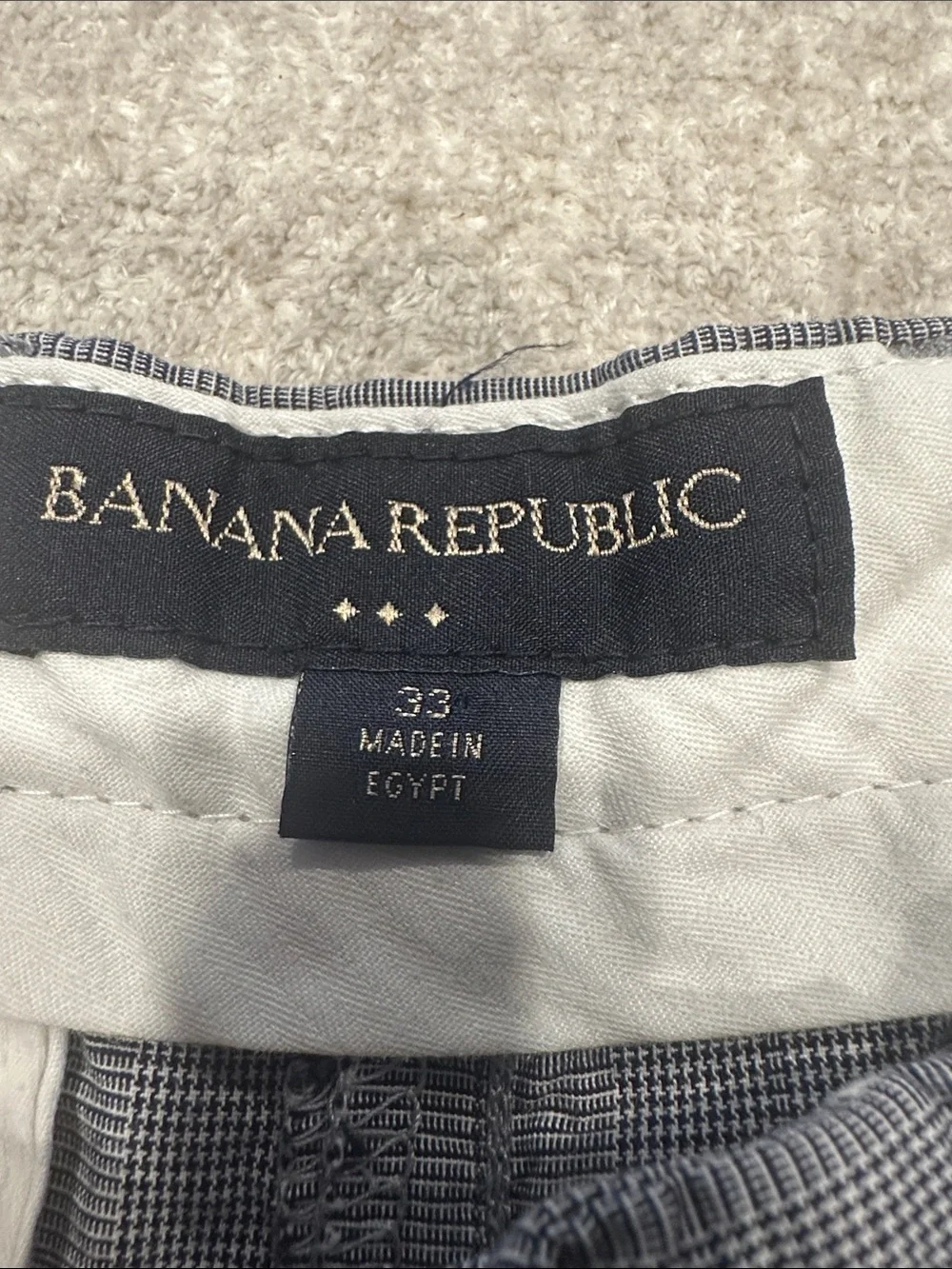 Banana Republic Men's Light Gray Plaid Flat-Front Shorts